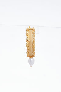 White Pearls Earrings